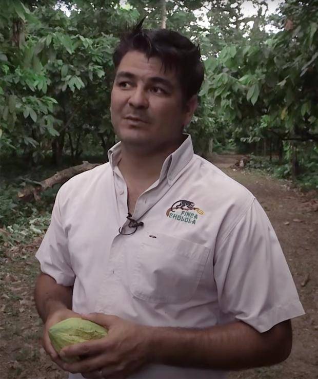 Manuel Valenzuela、Cholula カカオプランテーション